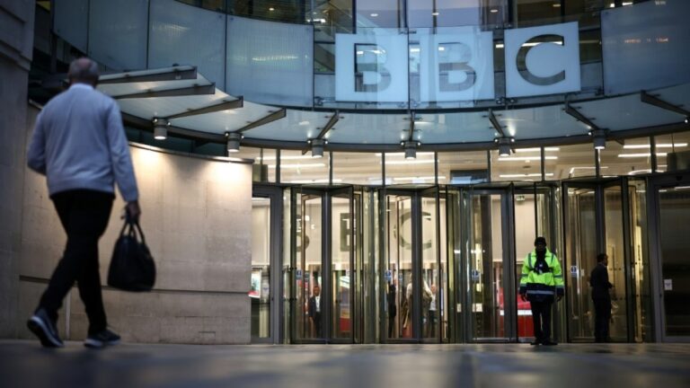 2025-11-10T143A253A57Z-90308838