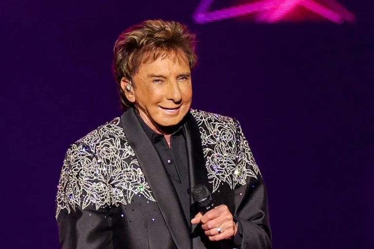 Barry-Manilow-se-sometera-a-ciru
