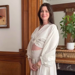 Anne Hathaway dió a conocer su embarazo por redes sociales