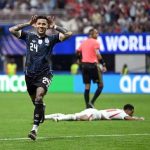 Inglaterra queda fuera; Argentina va por la Copa Mundial