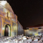 Un sismo de magnitud 5.1 sacudió Perú la noche del sábado, provocando la muerte de al menos seis personas, además de dejar más de 300 damnificados, 32 lesionados y 180 personas afectadas, de acuerdo con información del In