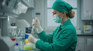 Un grupo de investigadores presentó un avance que podría marcar un nuevo capítulo en la biología sintética