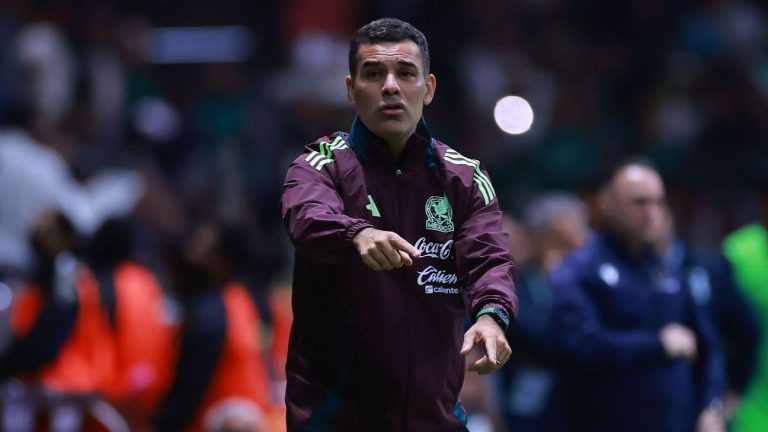La Federación Mexicana de Futbol ya había adelantado que Márquez tomaría las riendas del combinado nacional una vez concluyera el proceso encabezado por el "Vasco"