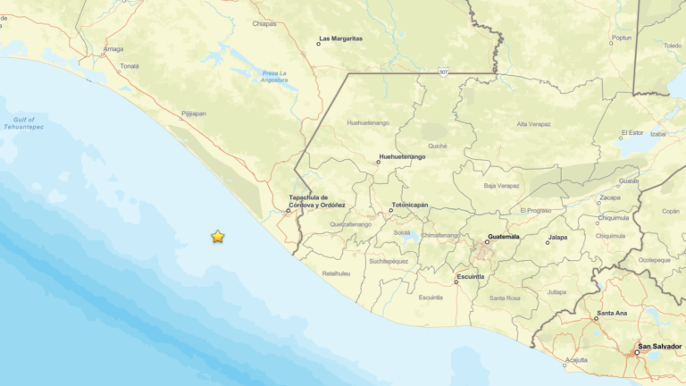Guatemala responde al sismo de 7.4 con medidas preventivas