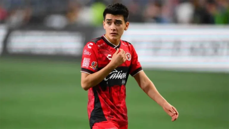 PSG, Liverpool y Arsenal siguen a Gilberto Mora de Xolos